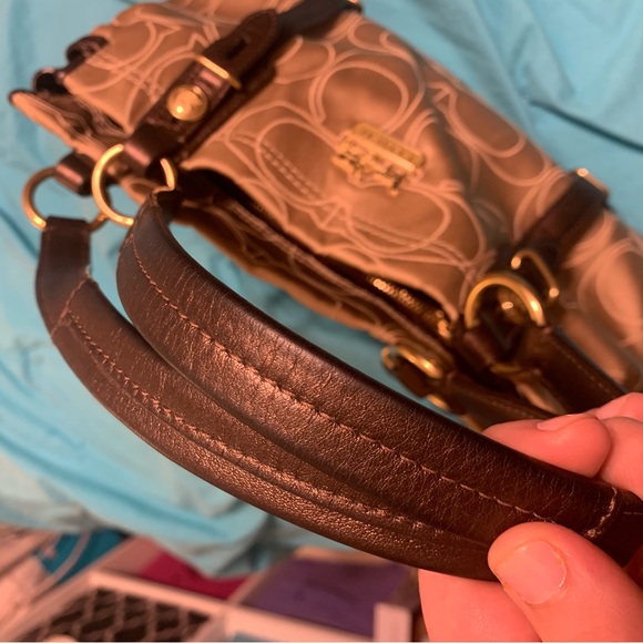 Coach handbag - Picture 13 of 15